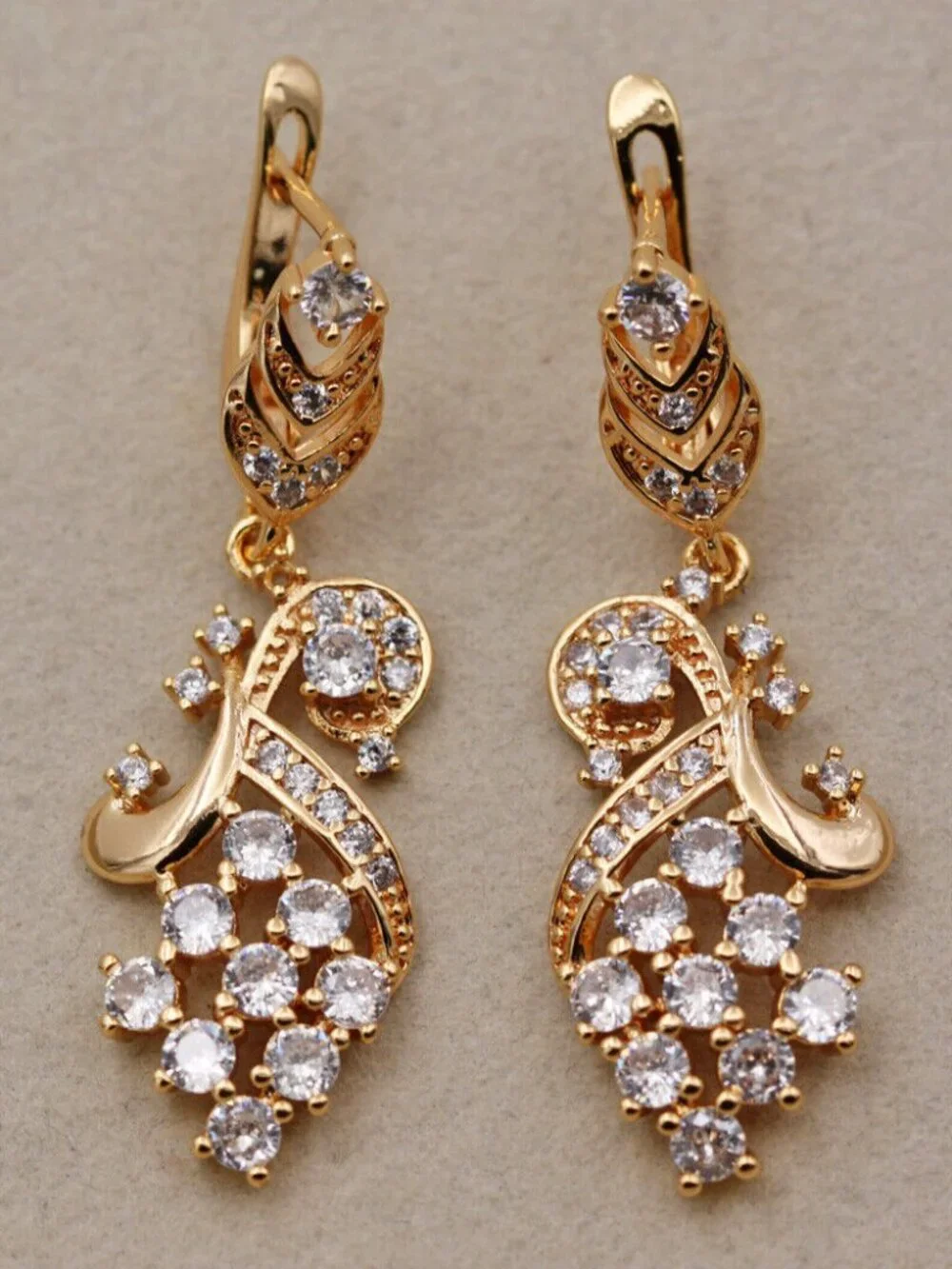 18K Yellow Gold Filled Flower Chandelier White Diamond Zircon Dangle Earrings - Picture 2 of 4